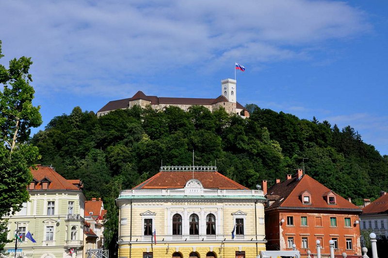 Ljubljanski_grad.jpg