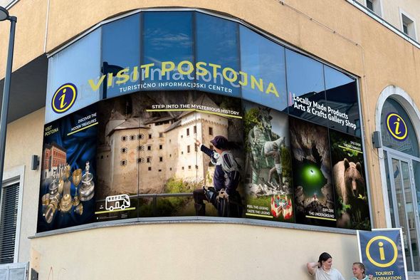 Center za obiskovalce Postojna